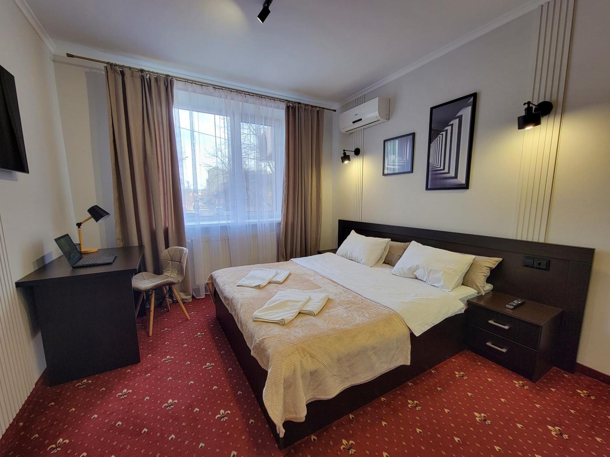 Fine Ap4Youif Ivano Frankivsk Bagian luar foto